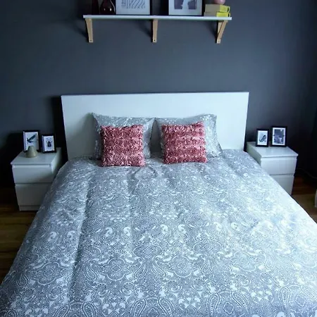 Apartment Lunii 6 *